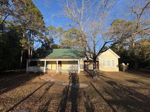 Photo of 645 S Main St, Ashburn, GA 31714 (MLS # 139060)