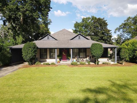 Photo of 412 S Main Street, Fitzgerald, GA 31750 (MLS # 138790)