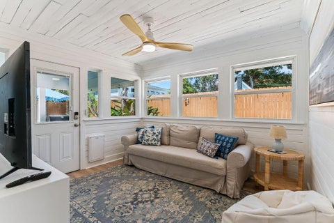 Tiny photo for 644 Cummings Lane, St. Simons, GA 31522 (MLS # 143010)