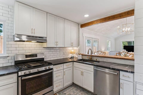 Tiny photo for 644 Cummings Lane, St. Simons, GA 31522 (MLS # 143010)