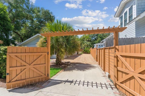 Tiny photo for 644 Cummings Lane, St. Simons, GA 31522 (MLS # 143010)