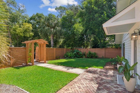 Tiny photo for 644 Cummings Lane, St. Simons, GA 31522 (MLS # 143010)