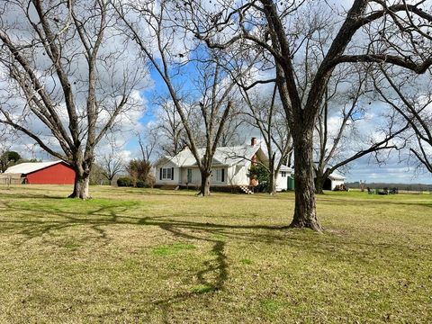 1975 Russell Smith Road Sycamore GA 31790