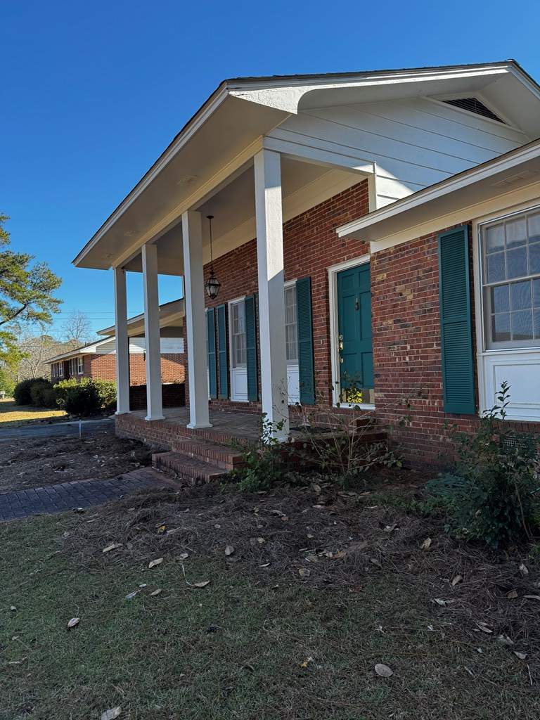 104 Confederate Street