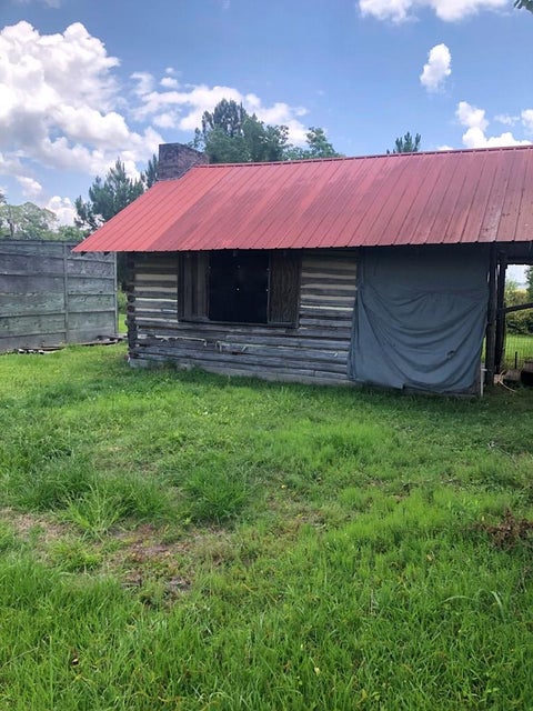 Tiny photo for 902 Langdale Drive, Nashville, GA 31639 (MLS # 141327)