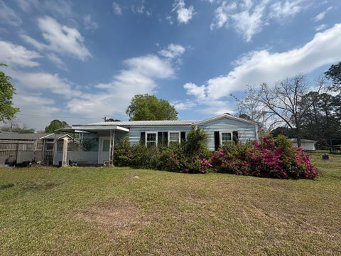 Tiny photo for 606 S Apricot St, Ocilla, GA 31774 (MLS # 142607)