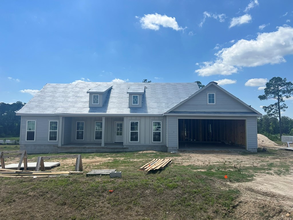 16 Edgewater Ct