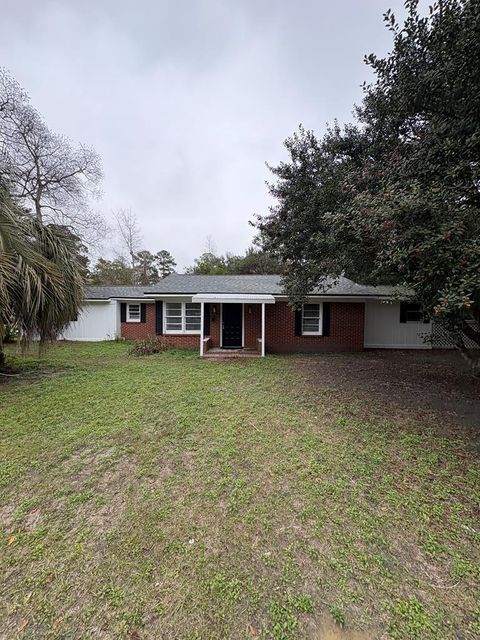 Photo of 814 N Cleveland Ave, Adel, GA 31620 (MLS # 142538)