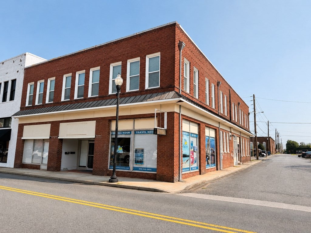 225 E 2nd Street