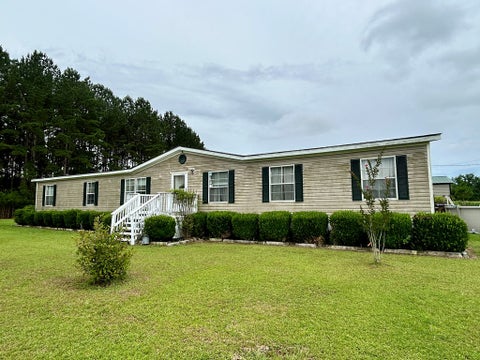 Tiny photo for 1428 Gleaton Road, Warwick, GA 31796 (MLS # 142810)