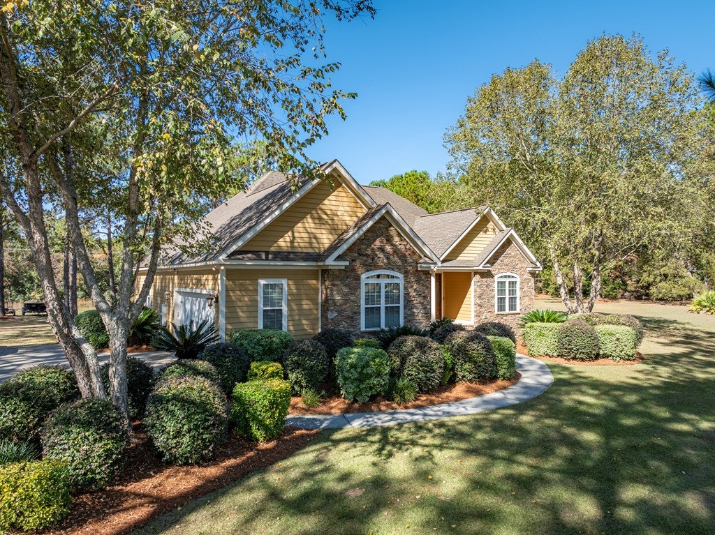 153 Belflower Rd