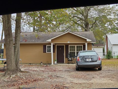 503 N Johnson Fitzgerald GA 31750