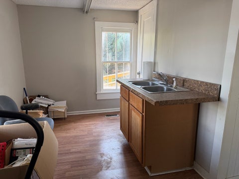 Tiny photo for 802 S Grant St, Fitzgerald, GA 31750 (MLS # 142445)