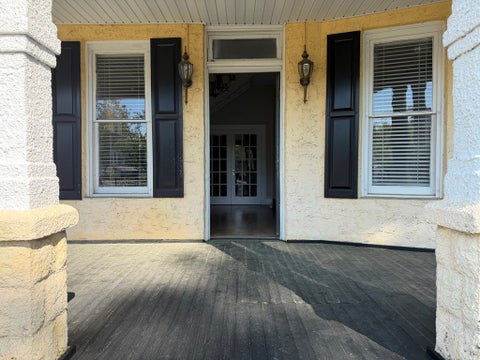 Tiny photo for 802 S Grant St, Fitzgerald, GA 31750 (MLS # 142445)