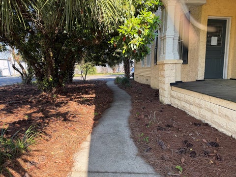 Tiny photo for 802 S Grant St, Fitzgerald, GA 31750 (MLS # 142445)