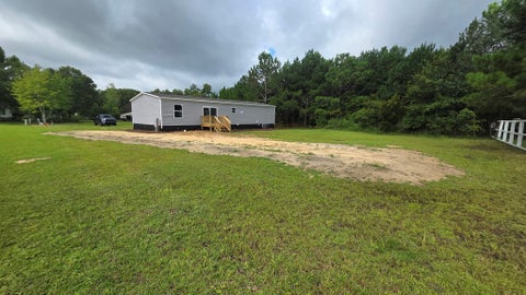 Tiny photo for 106 Greer Circle, Fitzgerald, GA 31750 (MLS # 142956)