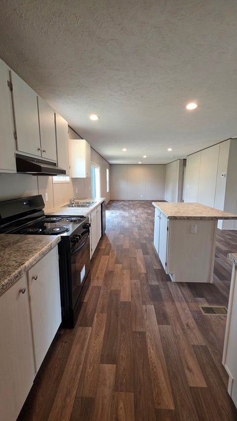 Tiny photo for 106 Greer Circle, Fitzgerald, GA 31750 (MLS # 142956)