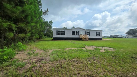 Tiny photo for 106 Greer Circle, Fitzgerald, GA 31750 (MLS # 142956)