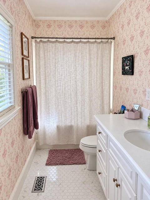 Tiny photo for 1015 Forrest Ave, Tifton, GA 31794 (MLS # 143242)