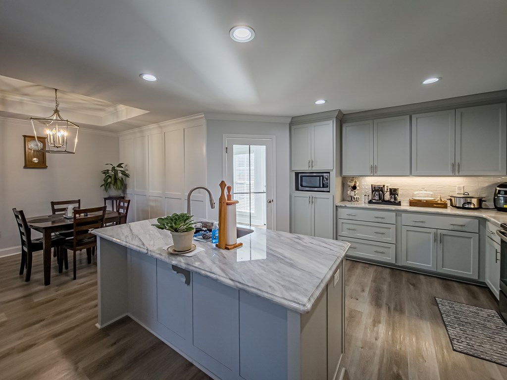 566 Osprey Cir