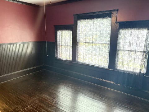 Tiny photo for 601 W Central Avenue, Fitzgerald, GA 31750 (MLS # 143101)