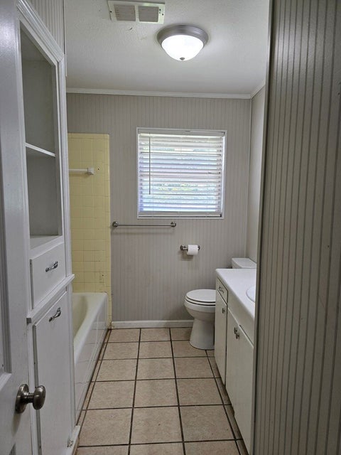 Tiny photo for 107 Lobingier Avenue, Fitzgerald, GA 31750 (MLS # 142850)