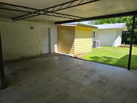 Tiny photo for 107 Lobingier Avenue, Fitzgerald, GA 31750 (MLS # 142850)