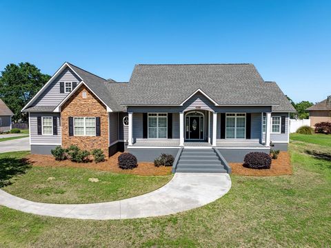 33 Surrey Cir Tifton GA 31793