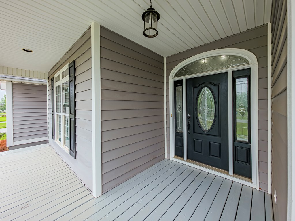 33 Surrey Cir