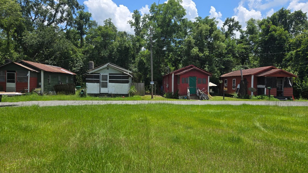 200 Deloach St