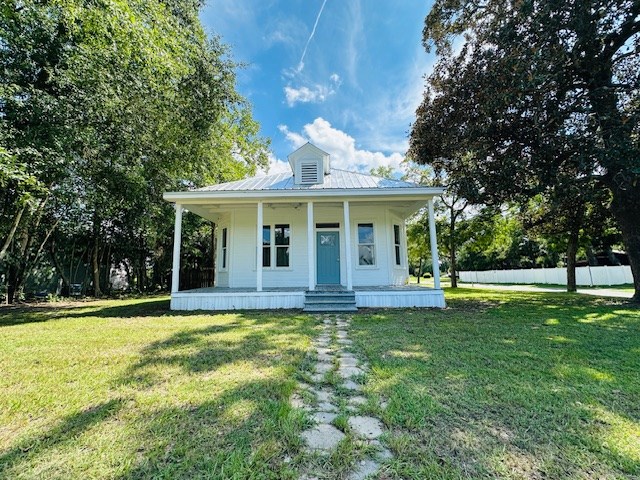 516 W Magnolia St