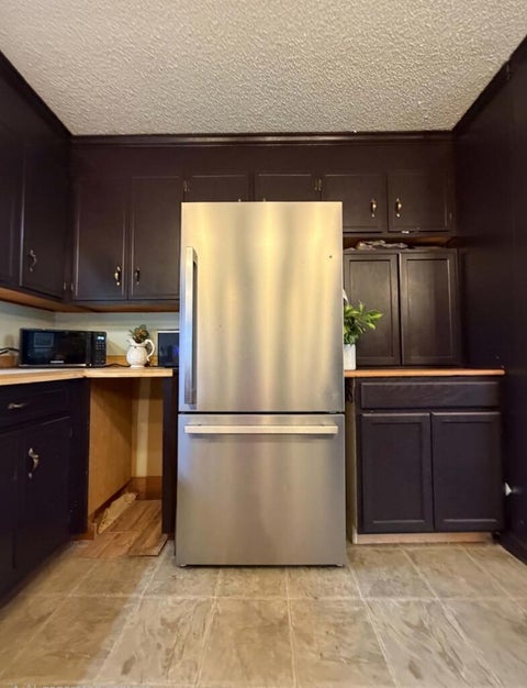 Tiny photo for 410 W Henderson St, Ocilla, GA 31774 (MLS # 143069)