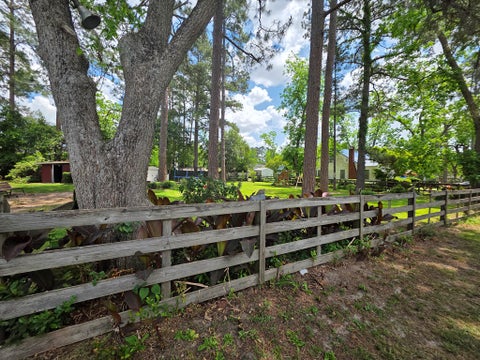 Tiny photo for 410 W Henderson St, Ocilla, GA 31774 (MLS # 143069)