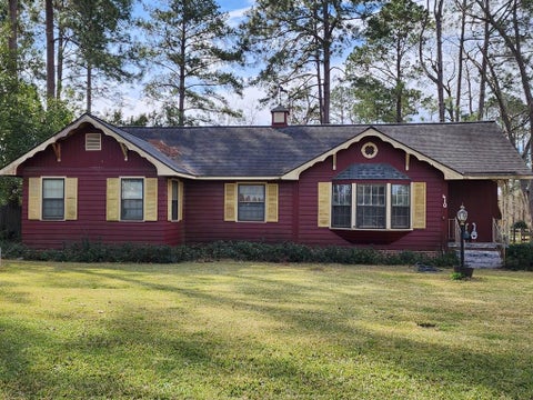 Tiny photo for 410 W Henderson St, Ocilla, GA 31774 (MLS # 143069)