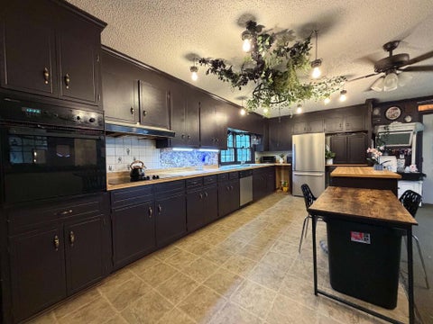 Tiny photo for 410 W Henderson St, Ocilla, GA 31774 (MLS # 143069)