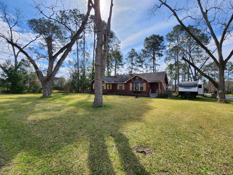 Tiny photo for 410 W Henderson St, Ocilla, GA 31774 (MLS # 143069)