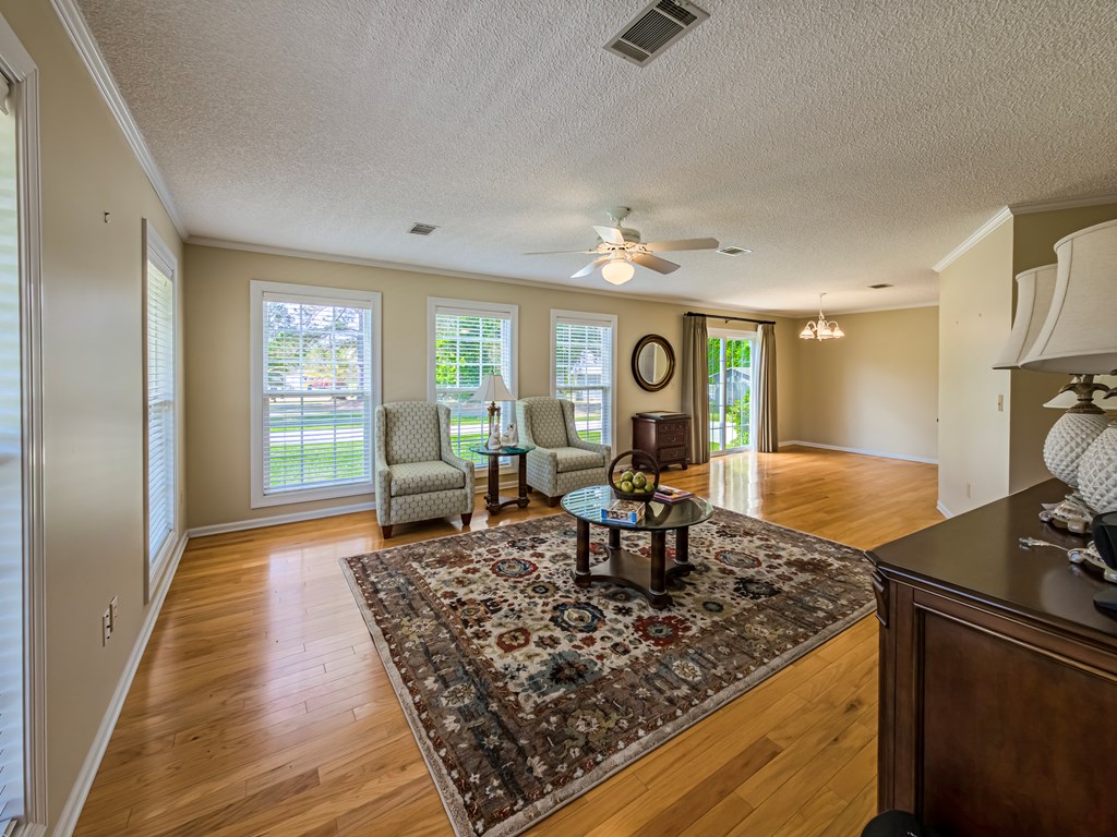 32 Paradise Lake Rd