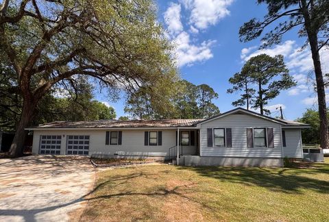 Photo of 324 N County Line Rd, Sylvester, GA 31791 (MLS # 142560)