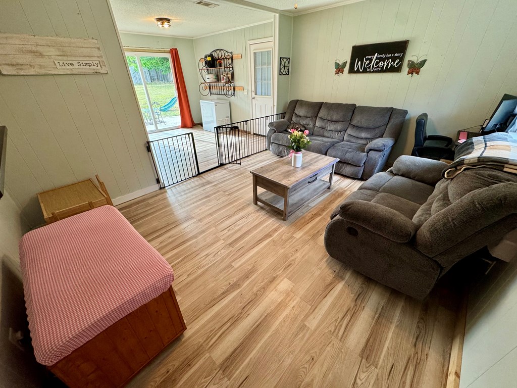 109 Hemlock Street