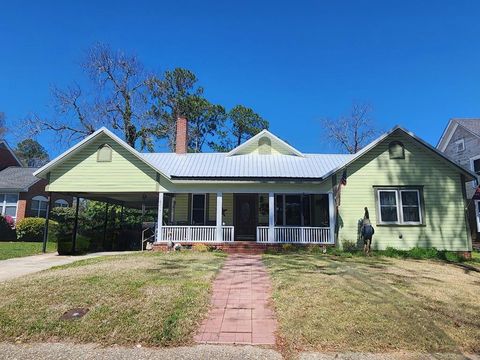 809 W Central Avenue Fitzgerald GA 31750