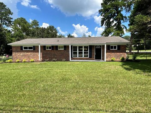 705 E 20th Street Tifton GA 31794