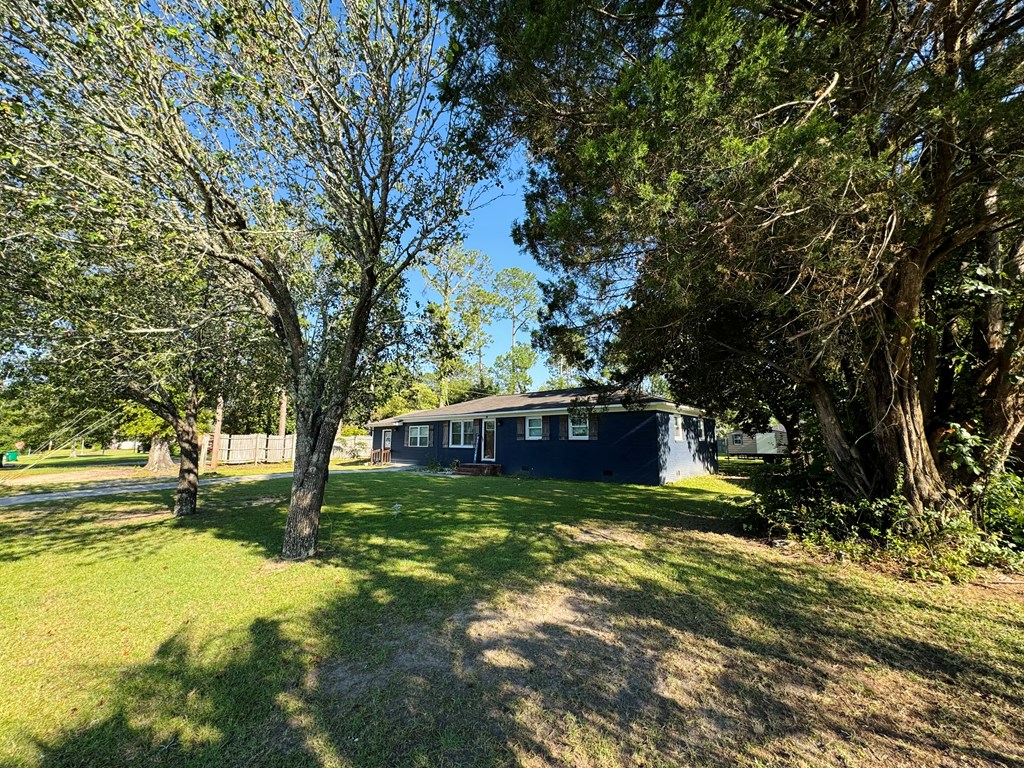 106 Pendley St