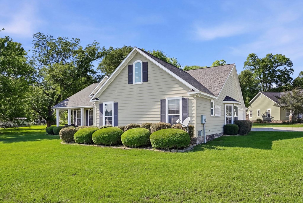 112 Manor Drive