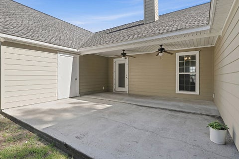 Tiny photo for 112 Manor Drive, Fitzgerald, GA 31750 (MLS # 142703)