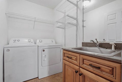 Tiny photo for 112 Manor Drive, Fitzgerald, GA 31750 (MLS # 142703)