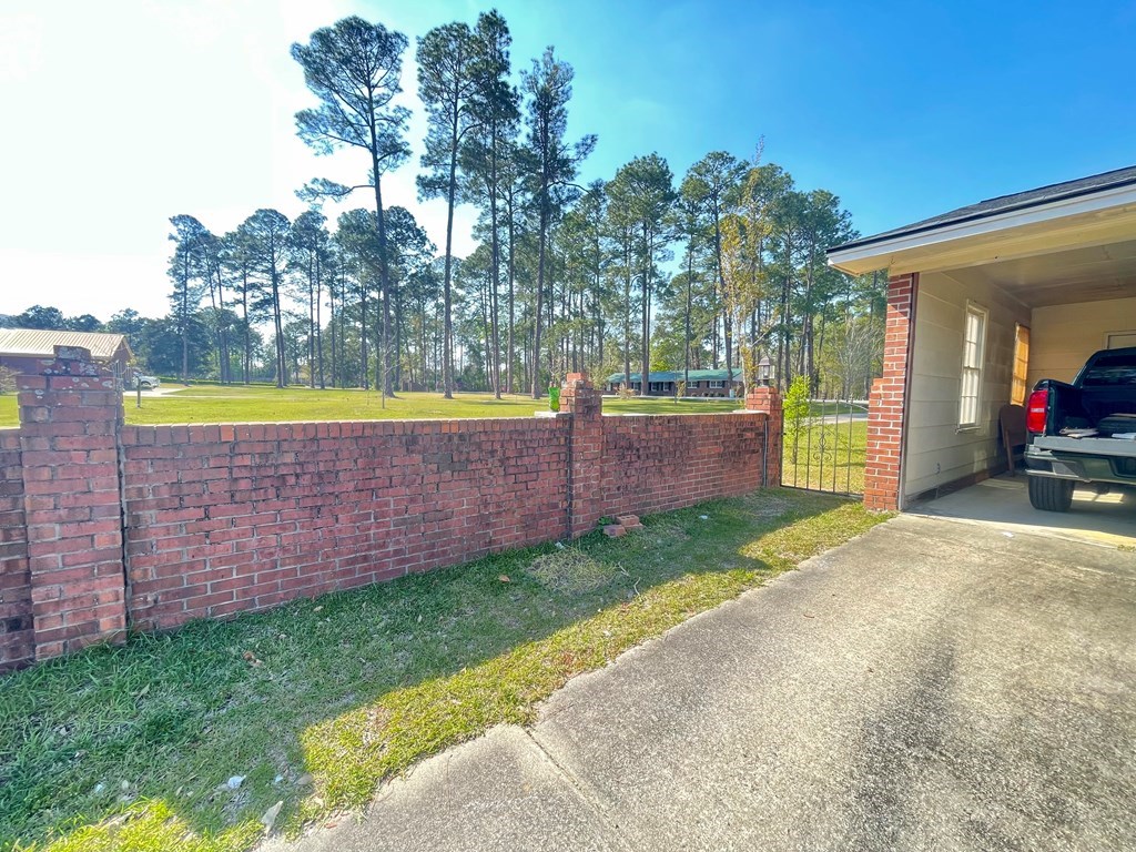 106 Dunbar CIr