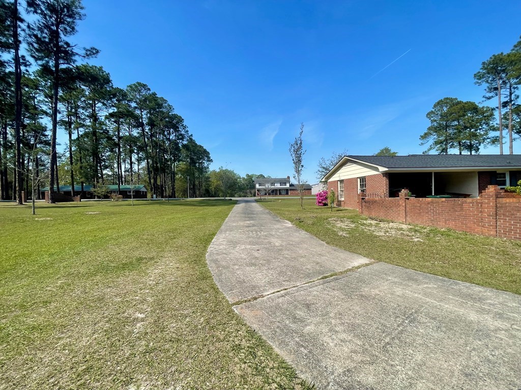 106 Dunbar CIr