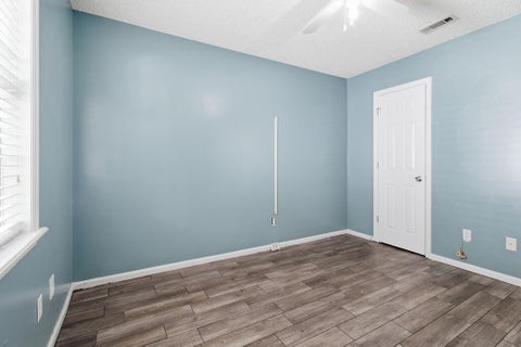 Tiny photo for 4138 Sedgwyck Lane, Valdosta, GA 31605 (MLS # 143025)