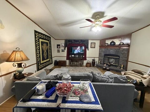 Tiny photo for 186 Justice Ave, Fitzgerald, GA 31750 (MLS # 143201)
