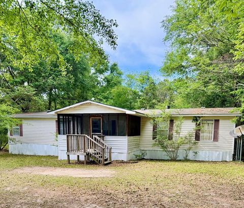 Photo of 120 Sweetgum Lane, Albany, GA 31705 (MLS # 142473)